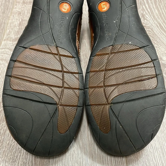Clarks Unstructured Un.Loop Slip On Brown Leather Comfort Shoe 9.5N - Picture 11 of 16